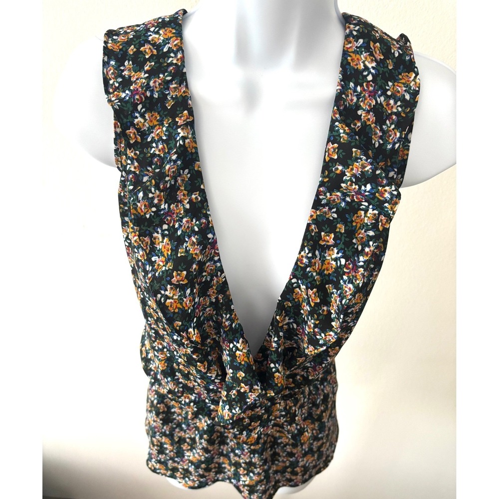Romantic Boho Floral Ruffle Plunge Blouse Size 2X Soft Drape Femme Chic Wear - Picture 4 of 13